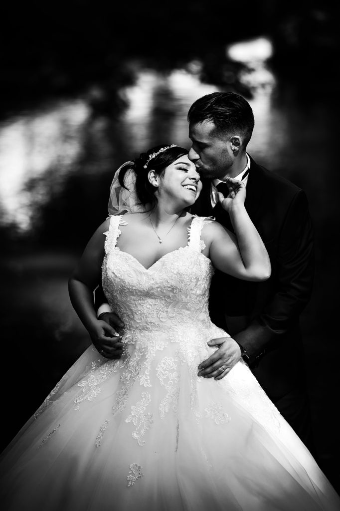 Le mariage à Liège, Mariés Belgique, Préparatifs de la mariée, photographe mariage, Mariée, voile de la mariée, robe de mariée, photographe Liège, reportage de mariage, wedding Day, photo mariée, mariés, bouquet de marié