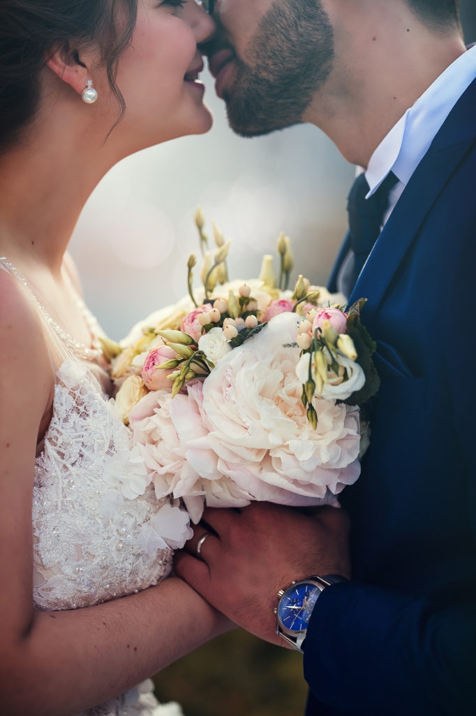 Préparatifs de la mariée, photographe mariage, Mariée, voile de la mariée, robe de mariée, photographe Liège, reportage de mariage, wedding Day, photo mariée, mariés, bouquet de marié