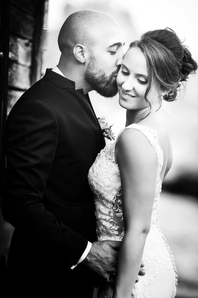 Préparatifs de la mariée, photographe mariage, Mariée, voile de la mariée, robe de mariée, photographe Liège, reportage de mariage, wedding Day, photo mariée, mariés, bouquet de marié