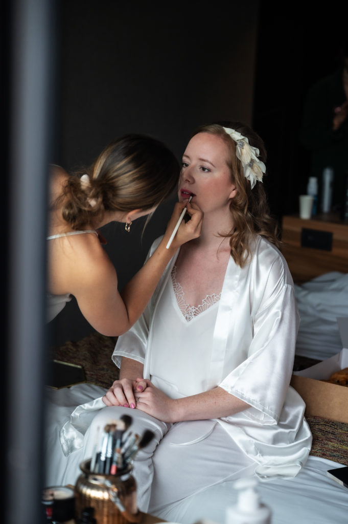 Le mariage à Liège, Mariés Belgique, Préparatifs de la mariée, photographe mariage, Mariée, voile de la mariée, robe de mariée, photographe Liège, reportage de mariage, wedding Day, photo mariée, mariés, bouquet de marié